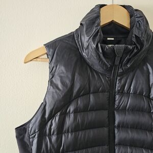 Lululemon Down For A Run Women's Vest Size 10